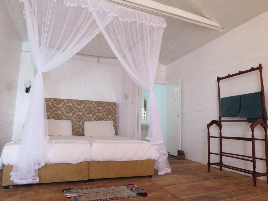 Why Not Guest House 希克杜沃 外观 照片